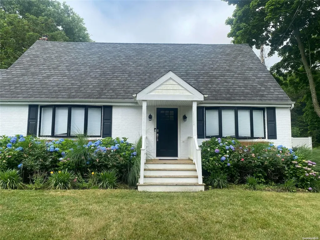 33 Circle Drive Jamesport NY 11947
