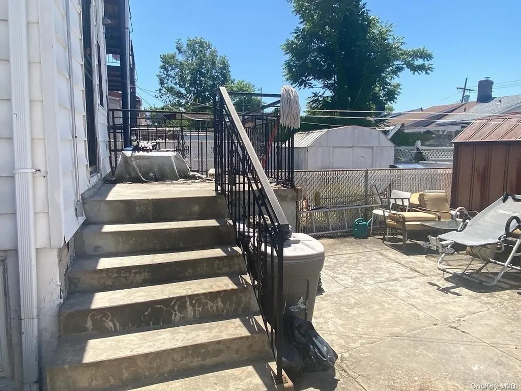 912 E 89th Street Brooklyn NY 11236