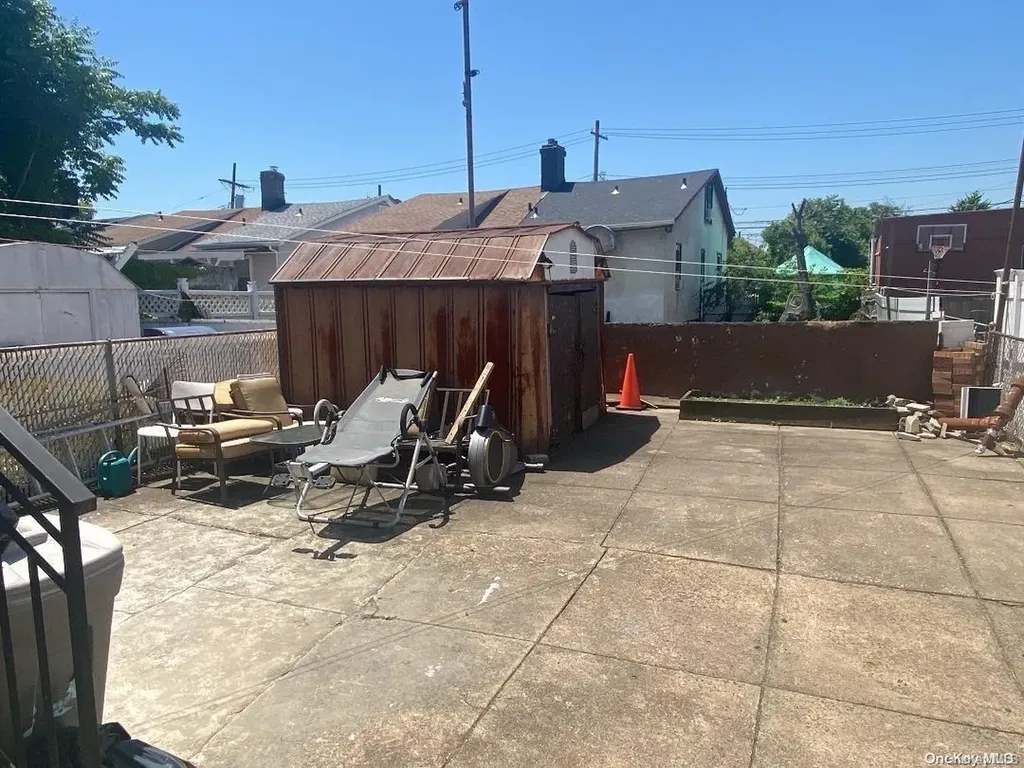 912 E 89th Street Brooklyn NY 11236