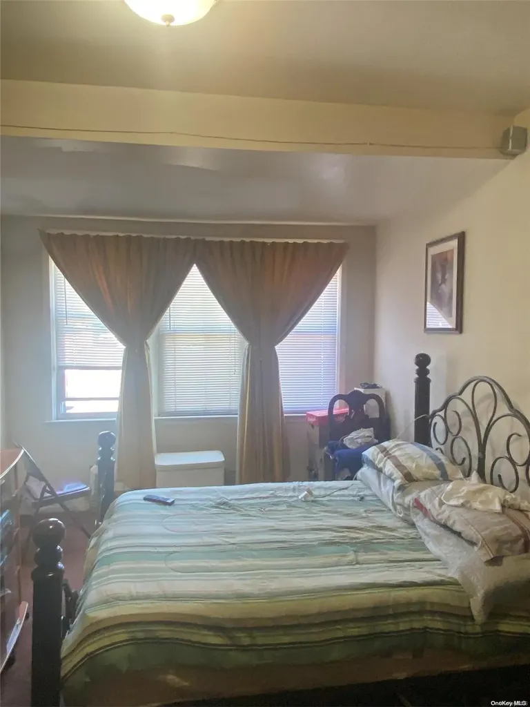 912 E 89th Street Brooklyn NY 11236
