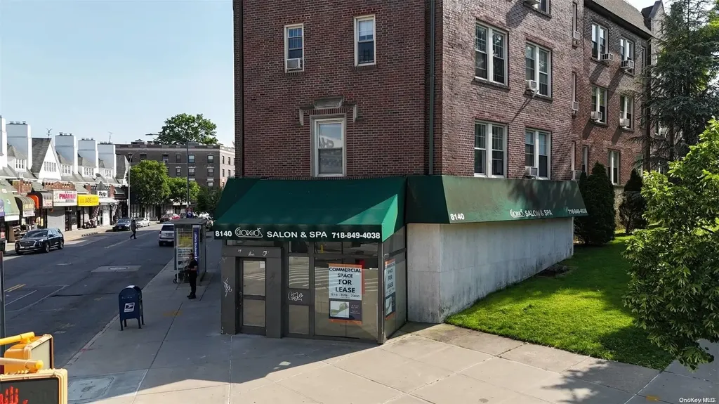 81-40 Lefferts Boulevard Kew Gardens NY 11415