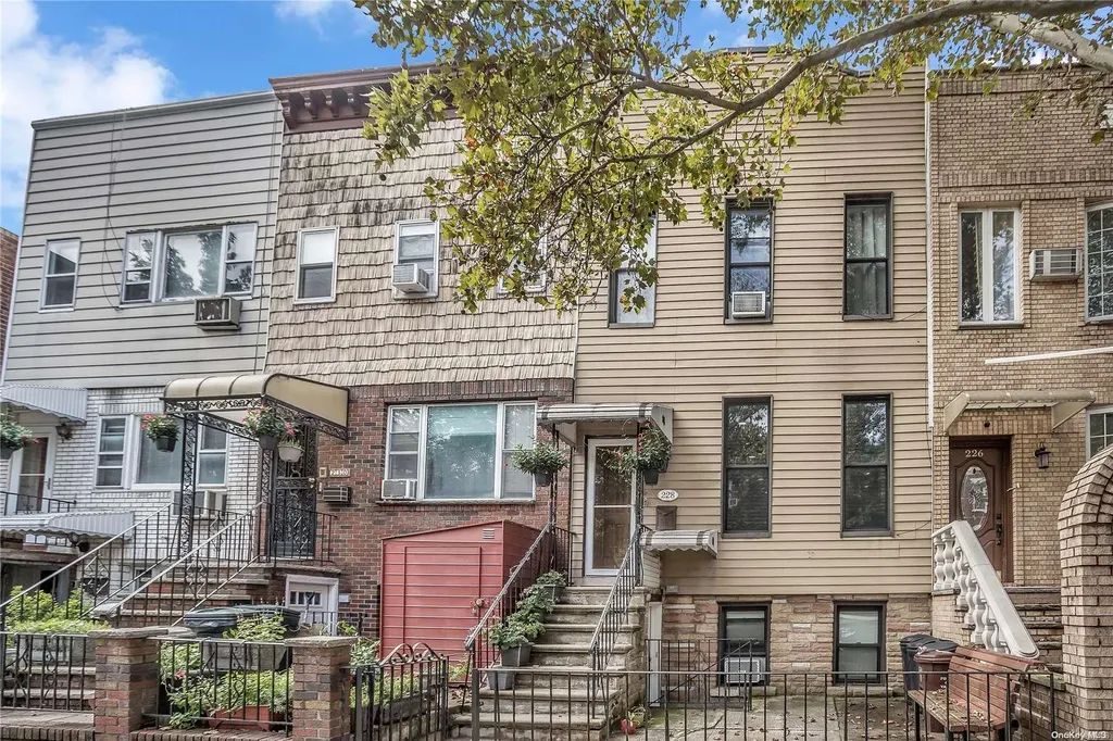 228 27th Street Brooklyn NY 11232