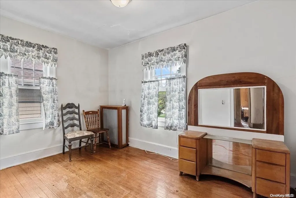 39 Wilson Place Freeport NY 11520