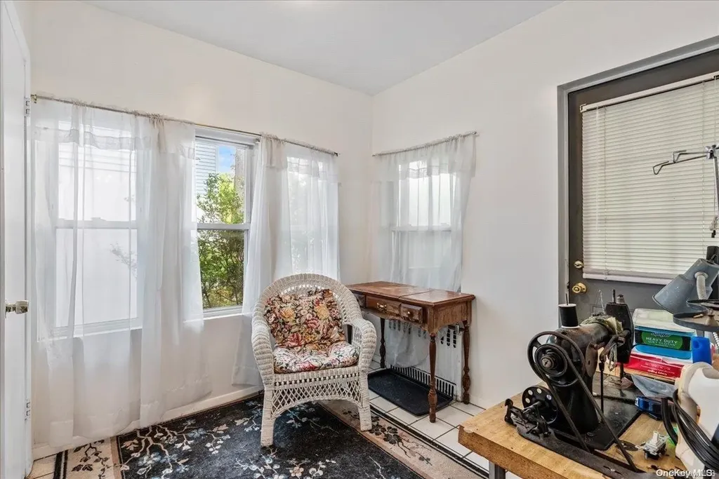 39 Wilson Place Freeport NY 11520