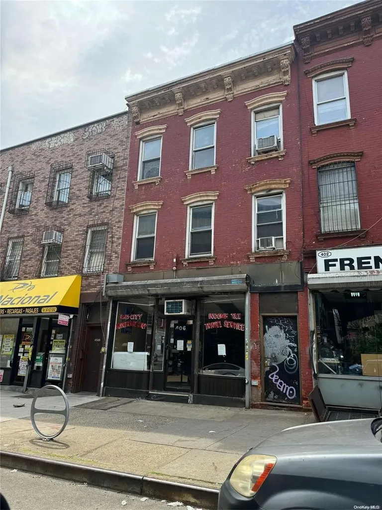 406 Broadway Brooklyn NY 11211