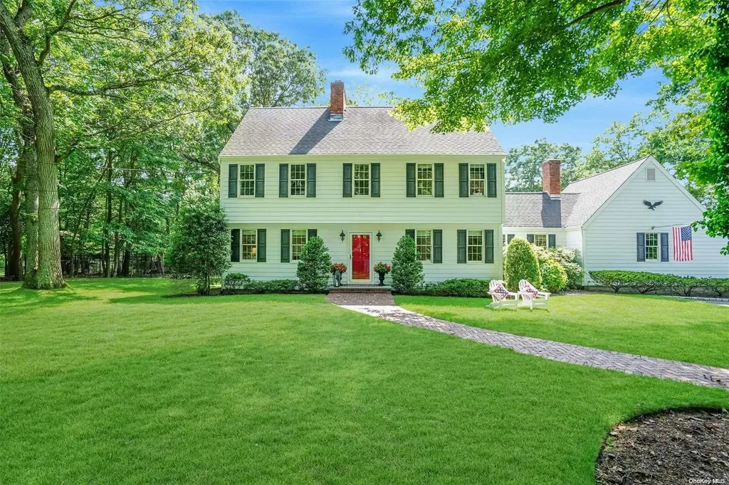 36 Mount Grey Road Setauket NY 11733