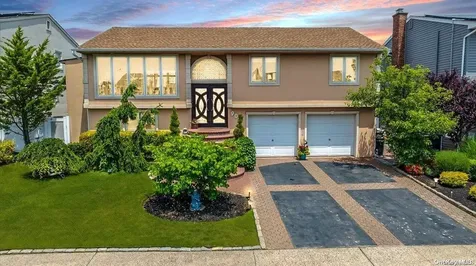 909 Gerry Avenue Lido Beach NY 11561