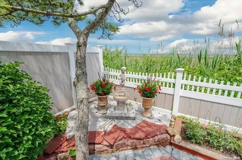 909 Gerry Avenue Lido Beach NY 11561