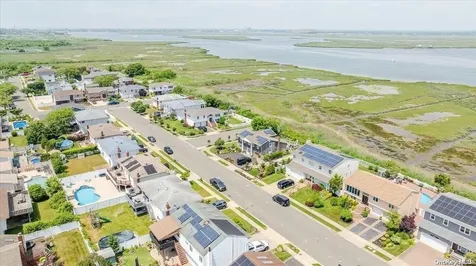 909 Gerry Avenue Lido Beach NY 11561