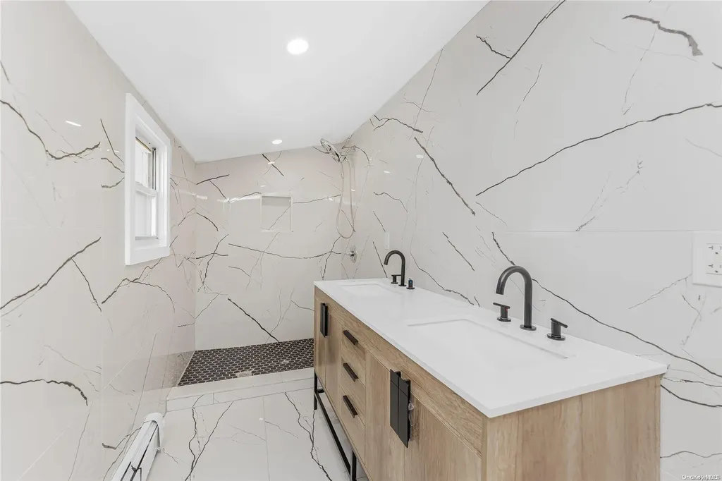 9 Lester Court Brooklyn NY 11229