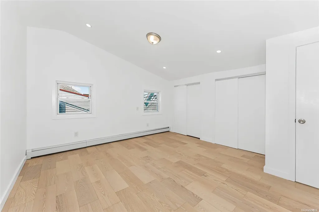 9 Lester Court Brooklyn NY 11229
