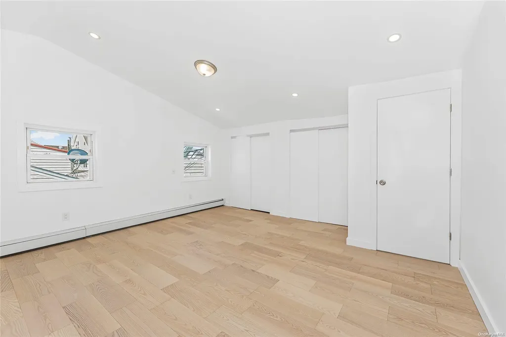9 Lester Court Brooklyn NY 11229