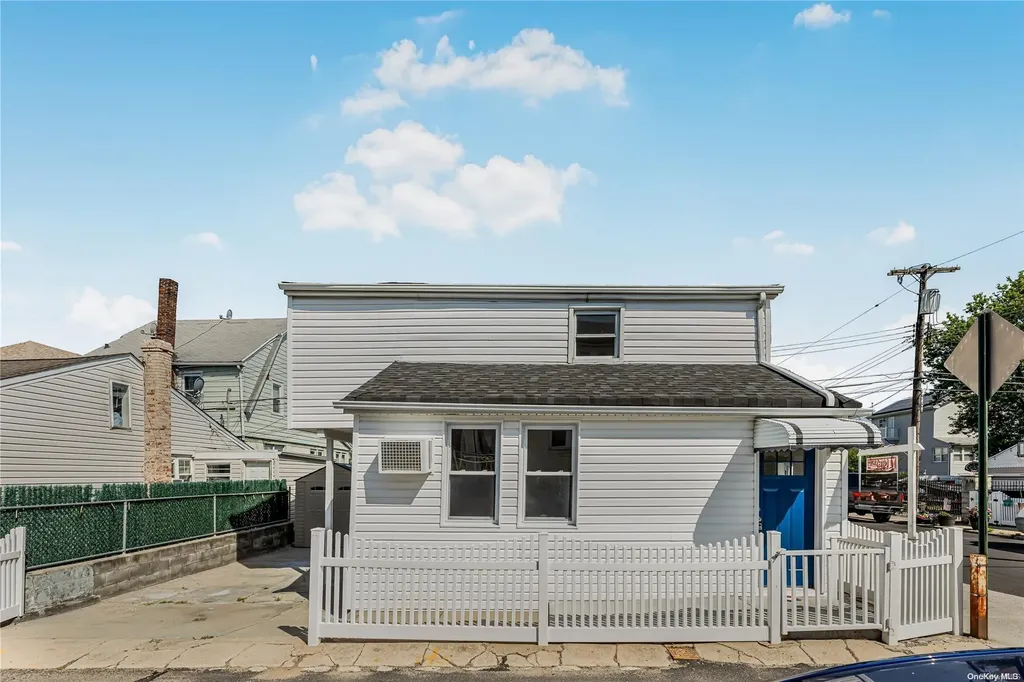 9 Lester Court Brooklyn NY 11229