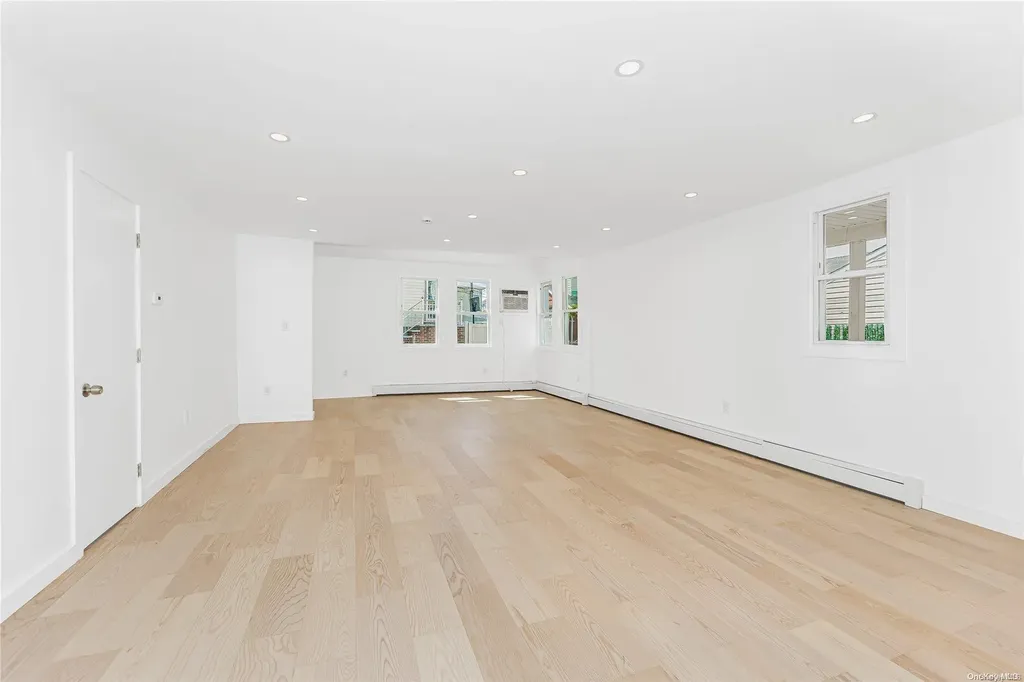 9 Lester Court Brooklyn NY 11229