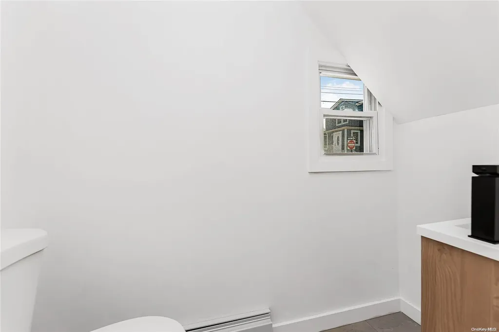 9 Lester Court Brooklyn NY 11229