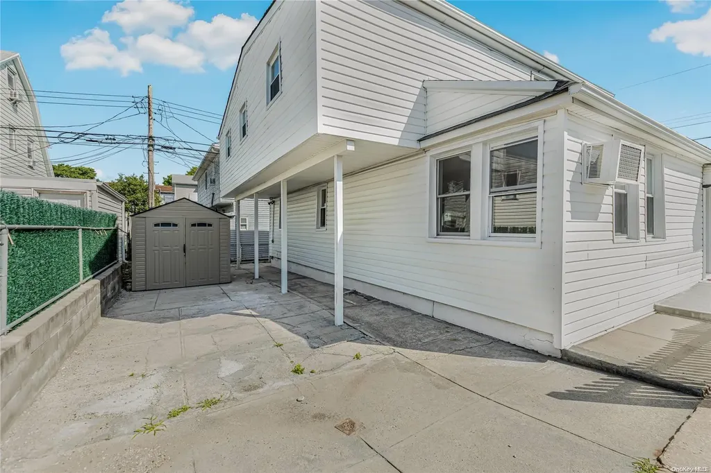 9 Lester Court Brooklyn NY 11229