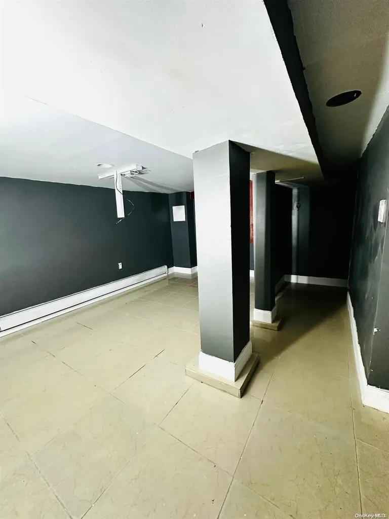 1622 Adams Bronx NY 10460