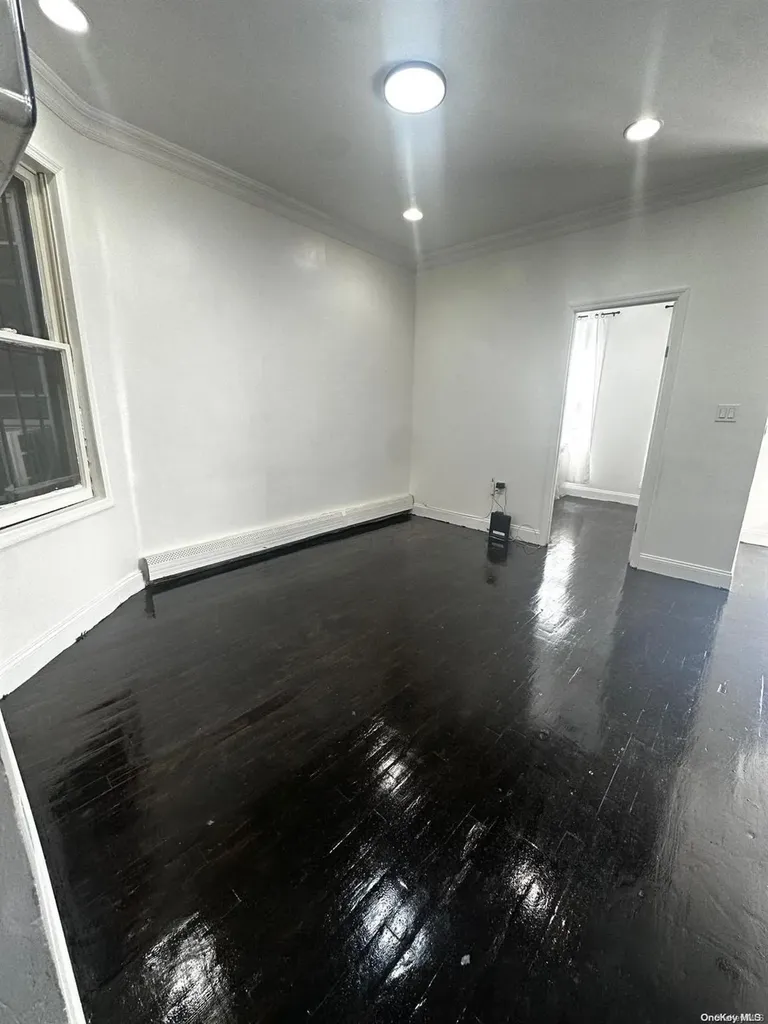 1622 Adams Bronx NY 10460