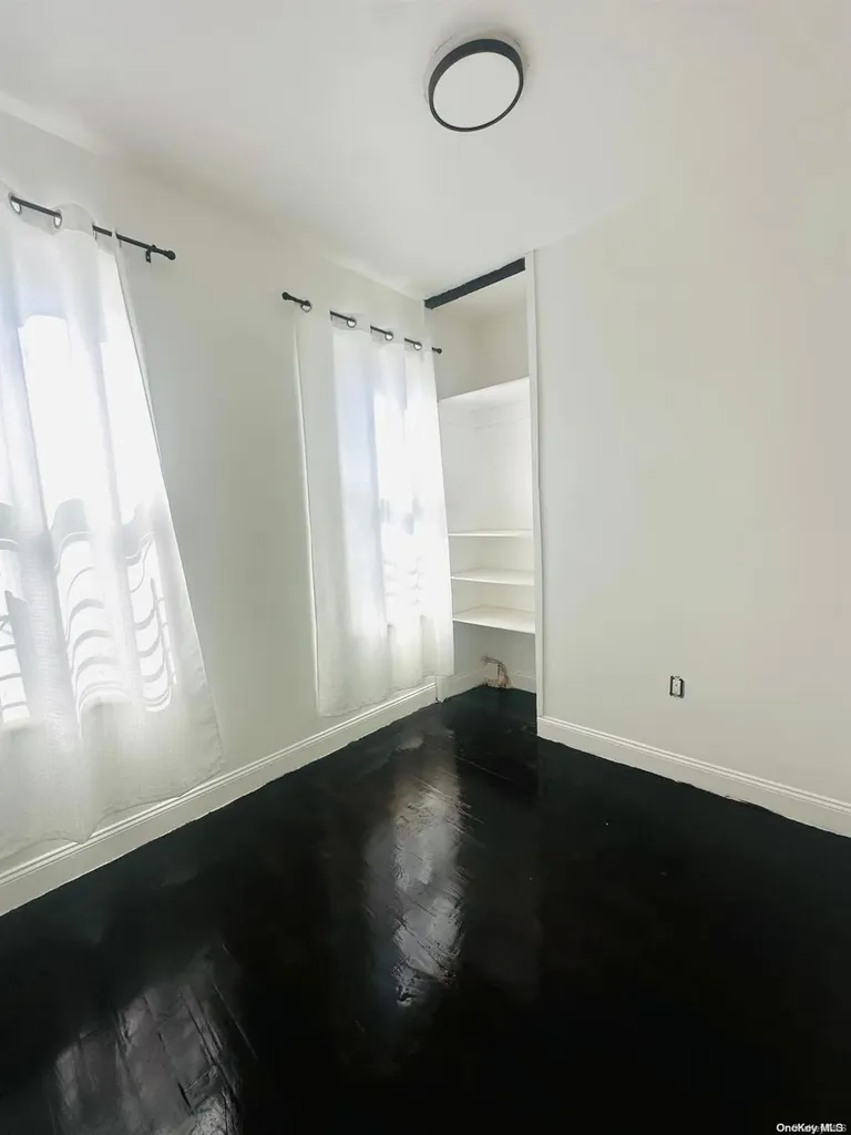 1622 Adams Bronx NY 10460
