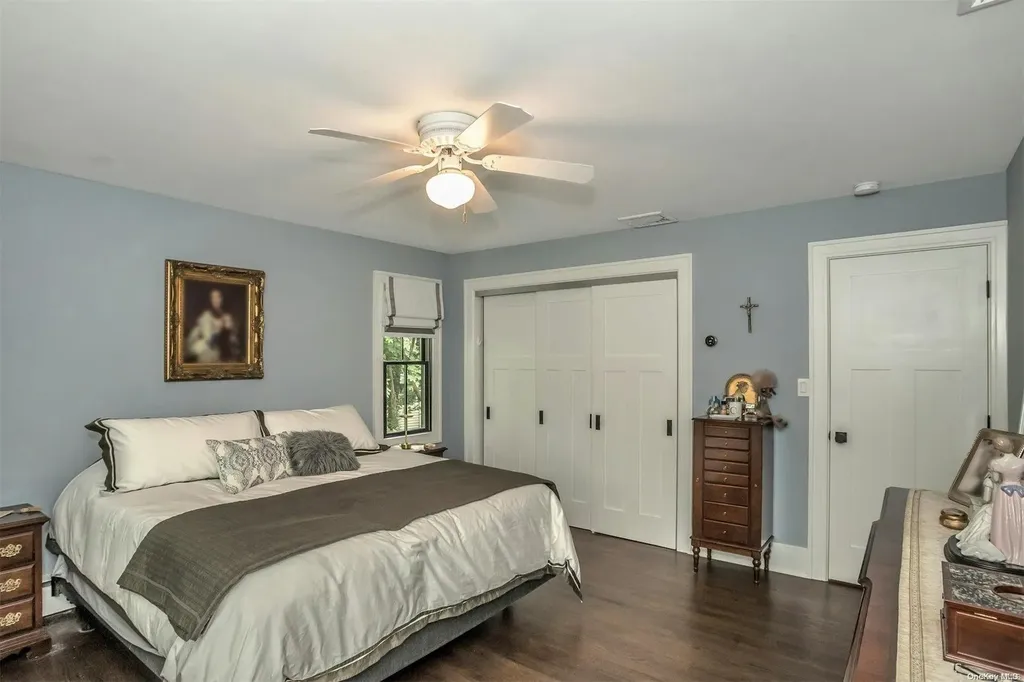 10 Skyline Drive Huntington NY 11743