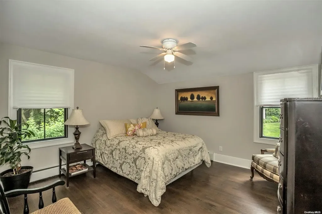 10 Skyline Drive Huntington NY 11743