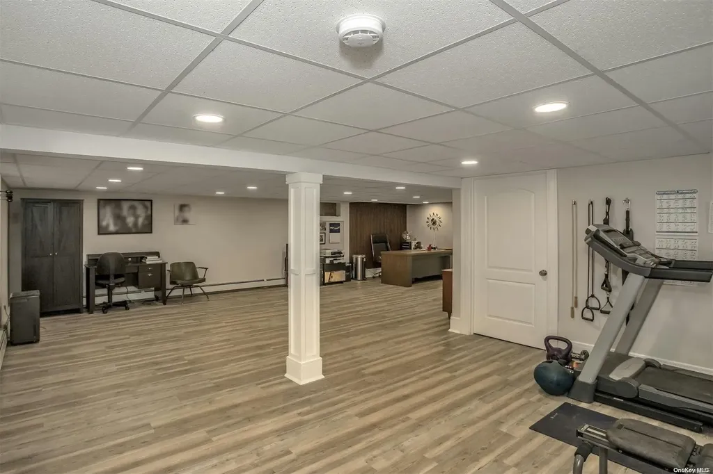 10 Skyline Drive Huntington NY 11743