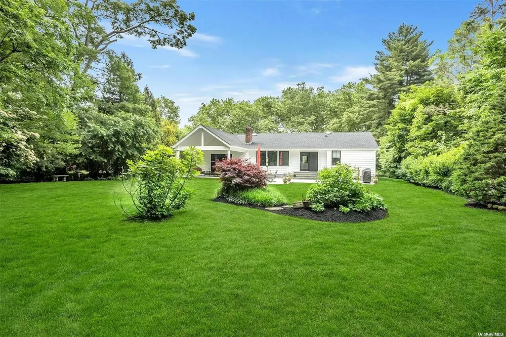 10 Skyline Drive Huntington NY 11743