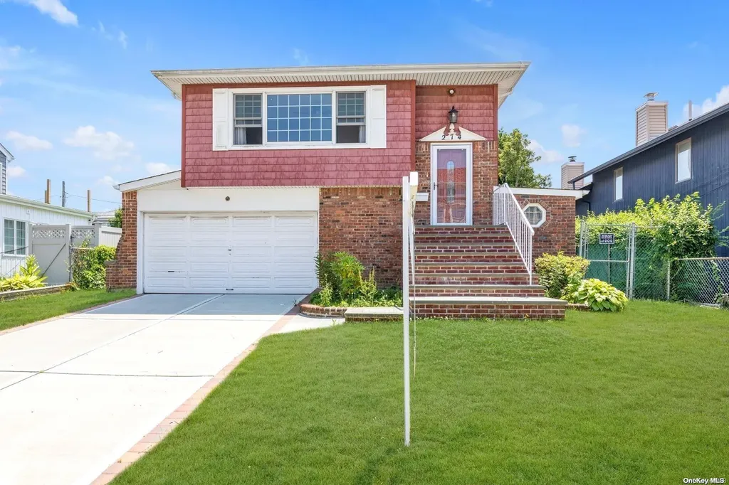 274 W Beech Street Long Beach NY 11561