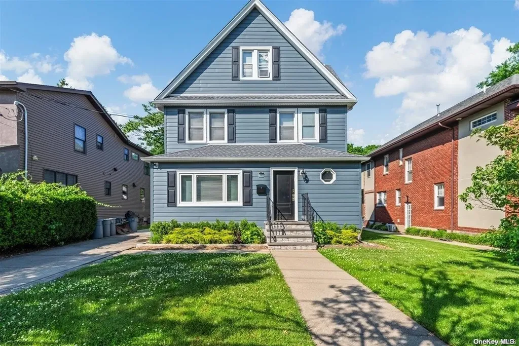 70 Grove Avenue Cedarhurst NY 11516
