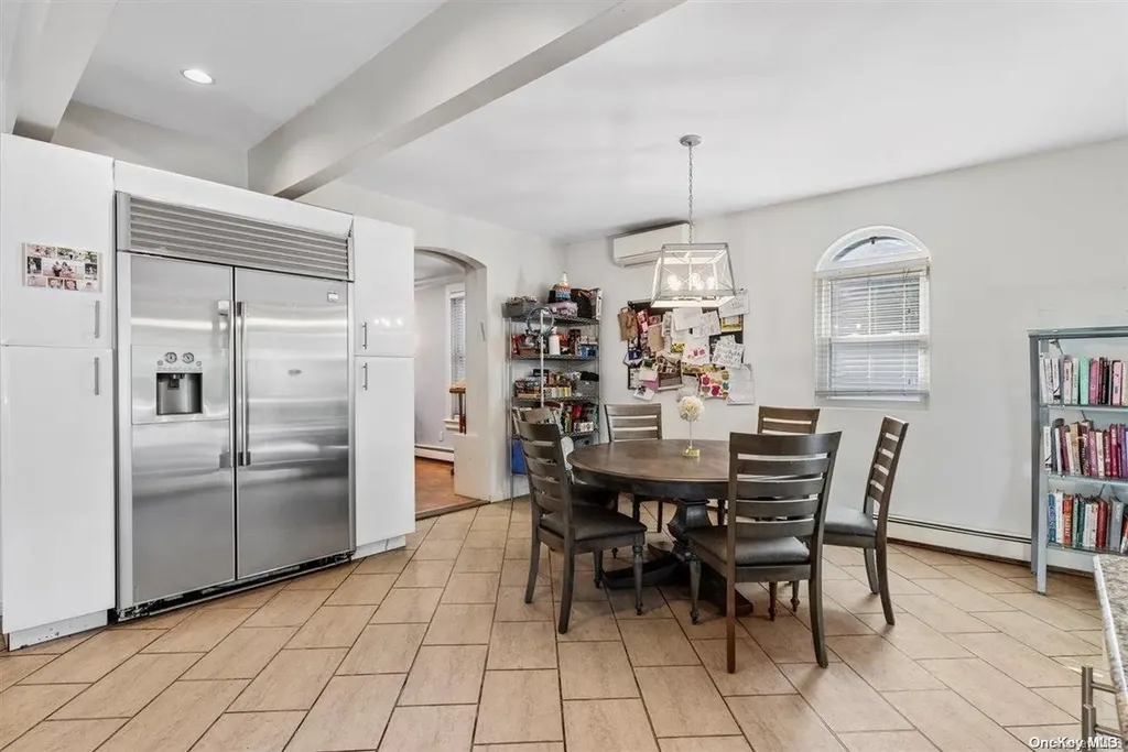 70 Grove Avenue Cedarhurst NY 11516