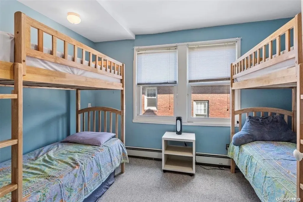 70 Grove Avenue Cedarhurst NY 11516