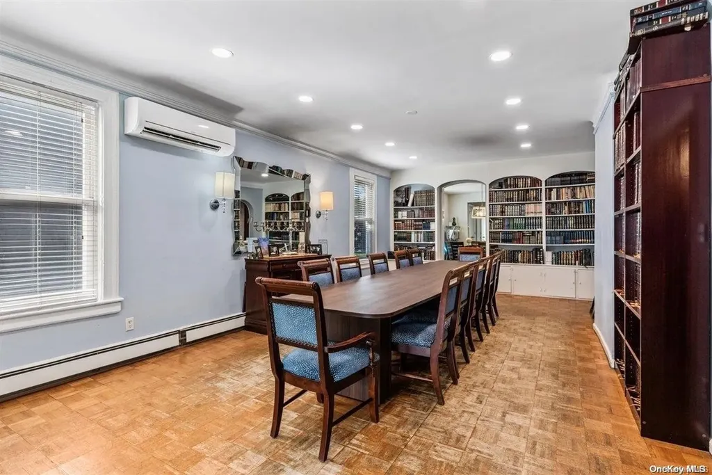 70 Grove Avenue Cedarhurst NY 11516