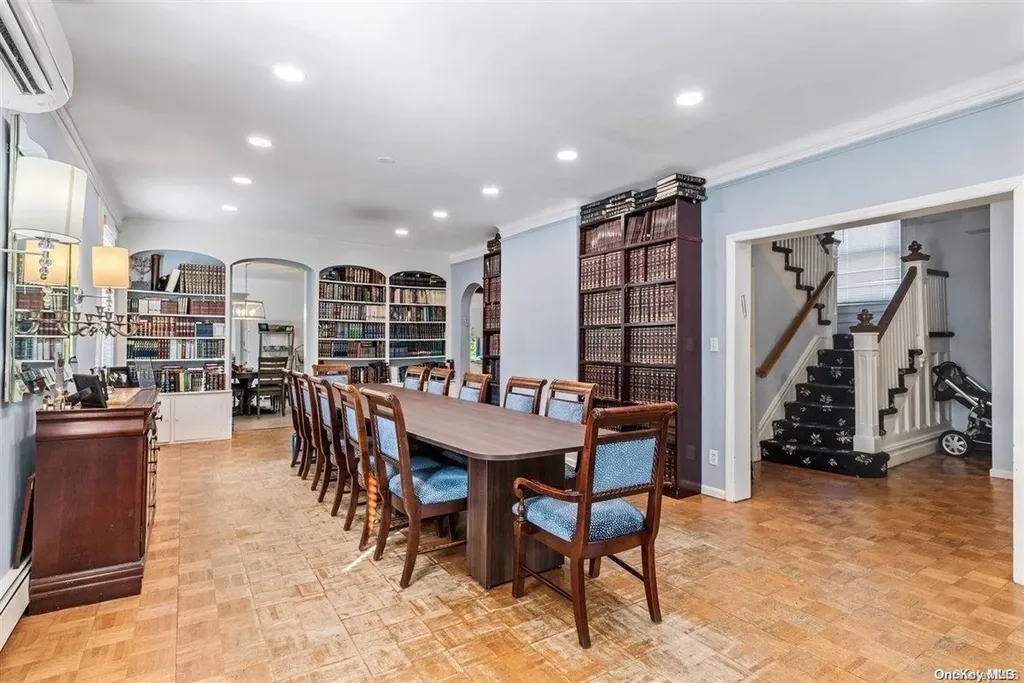 70 Grove Avenue Cedarhurst NY 11516