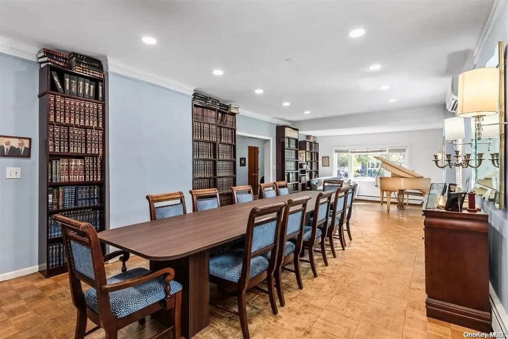 70 Grove Avenue Cedarhurst NY 11516