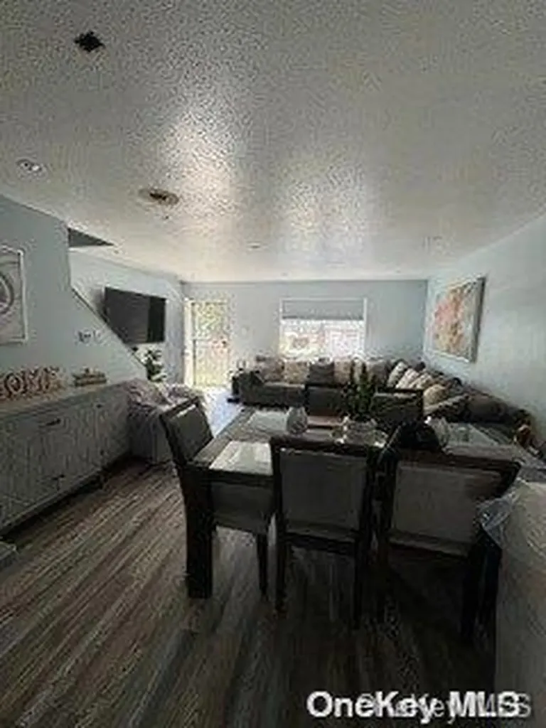 566 Hendrix Street Brooklyn NY 11207