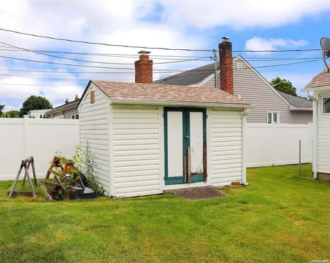 3645 Farmranch Road S Bethpage NY 11714