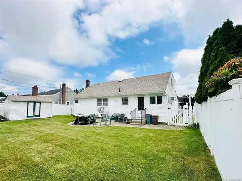 3645 Farmranch Road S Bethpage NY 11714