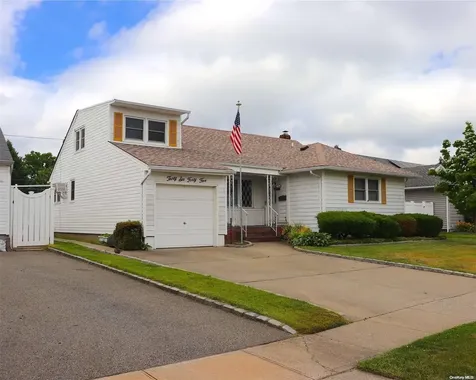 3645 Farmranch Road S Bethpage NY 11714