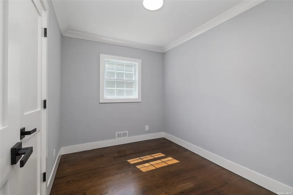 35 Pace Avenue Bellport NY 11713