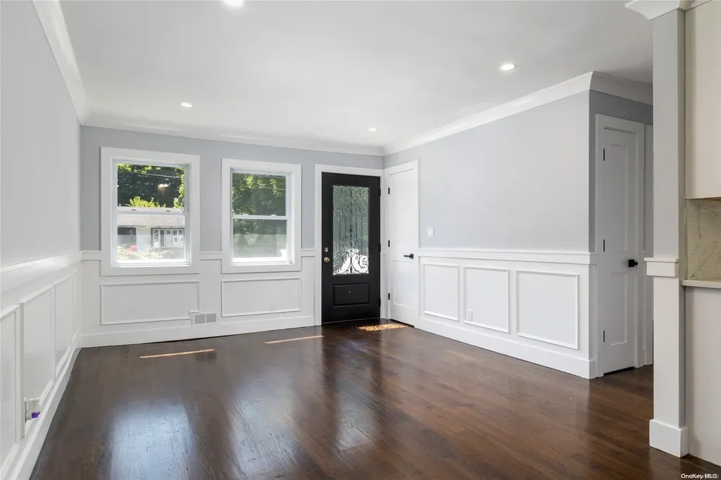 35 Pace Avenue Bellport NY 11713