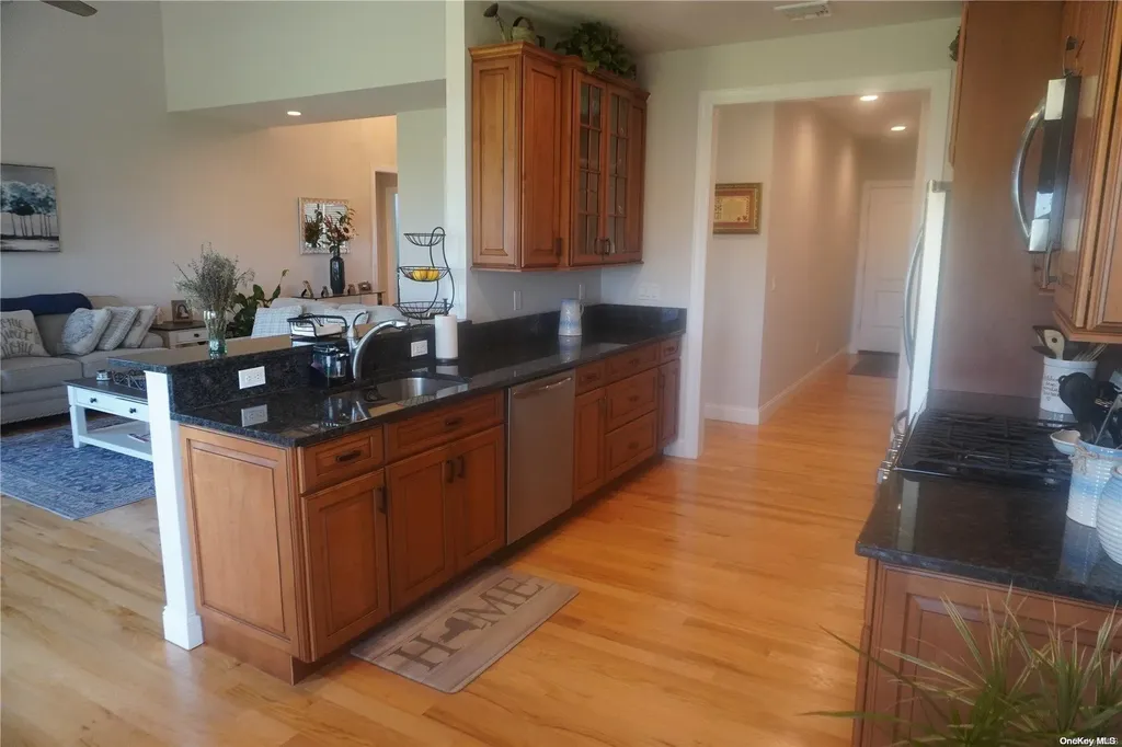 41 Tyler Drive Riverhead NY 11901