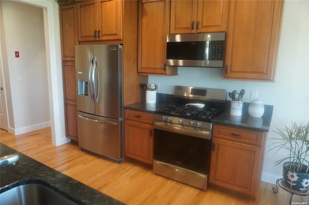 41 Tyler Drive Riverhead NY 11901