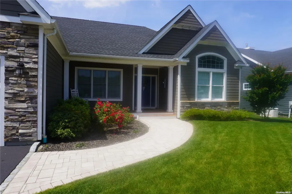 41 Tyler Drive Riverhead NY 11901