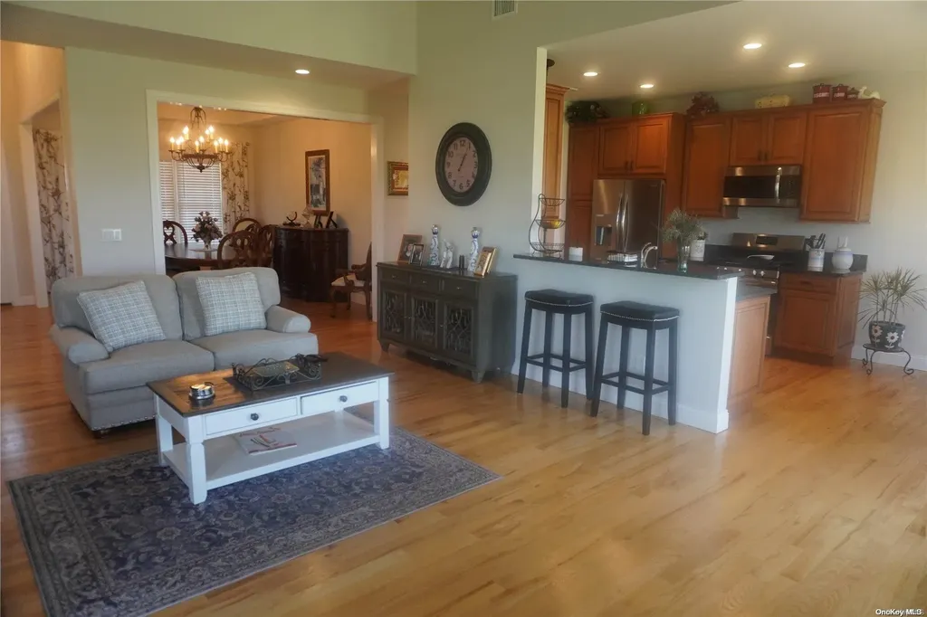 41 Tyler Drive Riverhead NY 11901