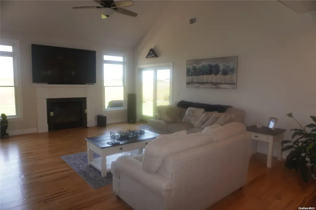 41 Tyler Drive Riverhead NY 11901