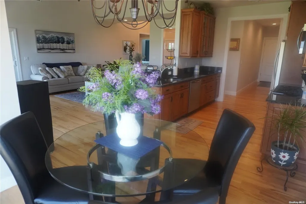 41 Tyler Drive Riverhead NY 11901