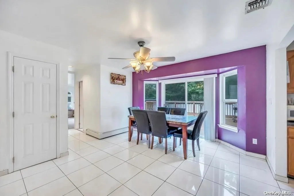 23 Plandome Place Selden NY 11784