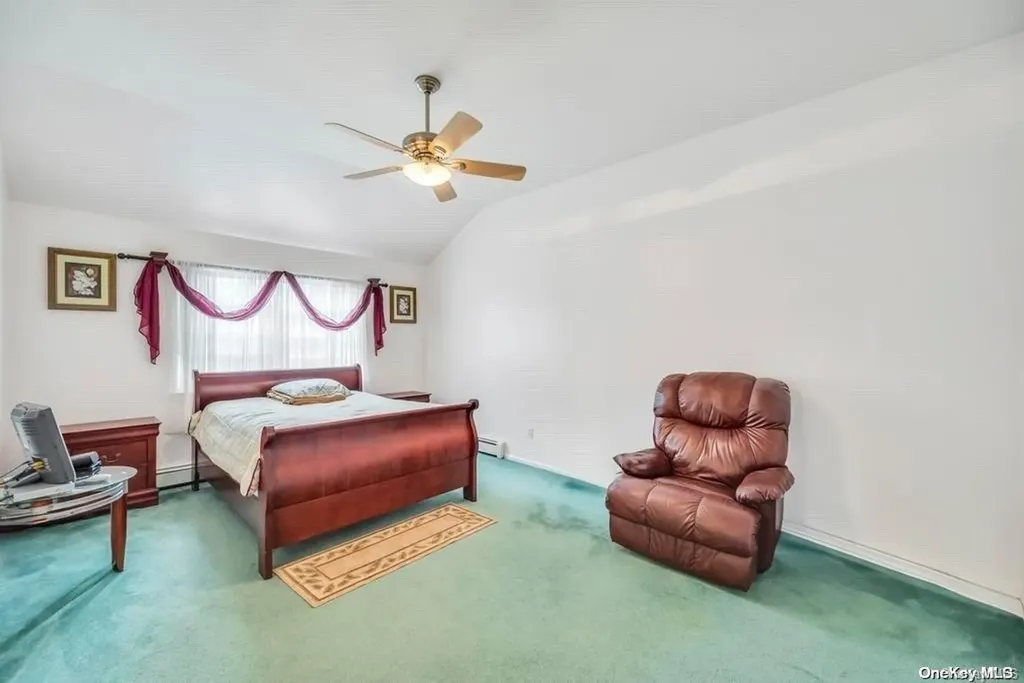 23 Plandome Place Selden NY 11784