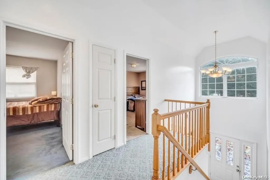 23 Plandome Place Selden NY 11784