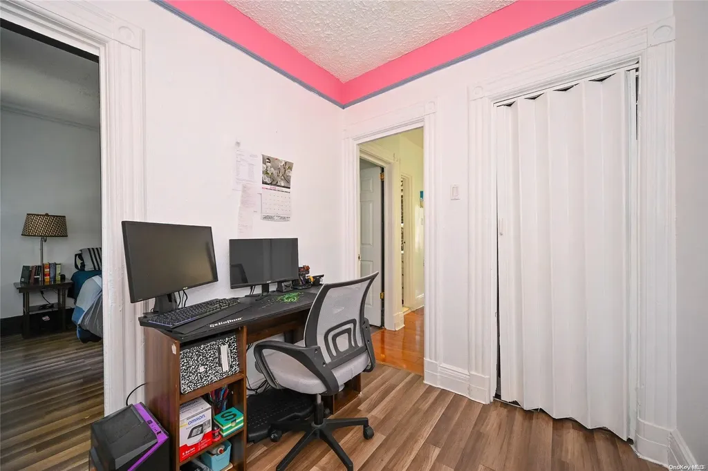 468 Crescent Street Brooklyn NY 11208